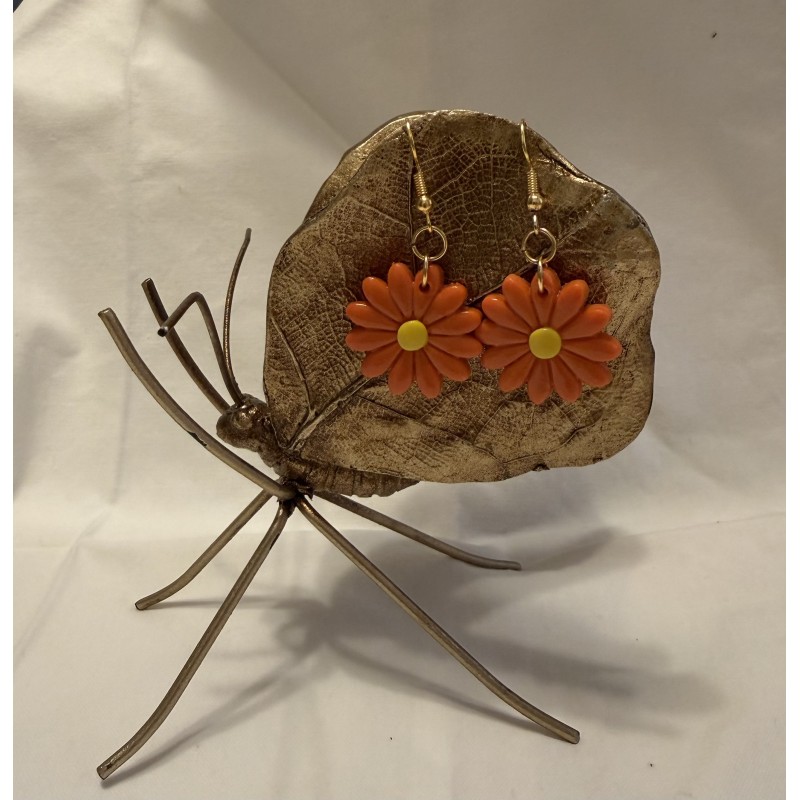 Have you ever seen an orange margarita, here is a beautiful one to decorate your ears.